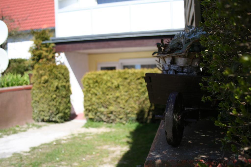 Haus Stricker Daire Sagard Oda fotoğraf